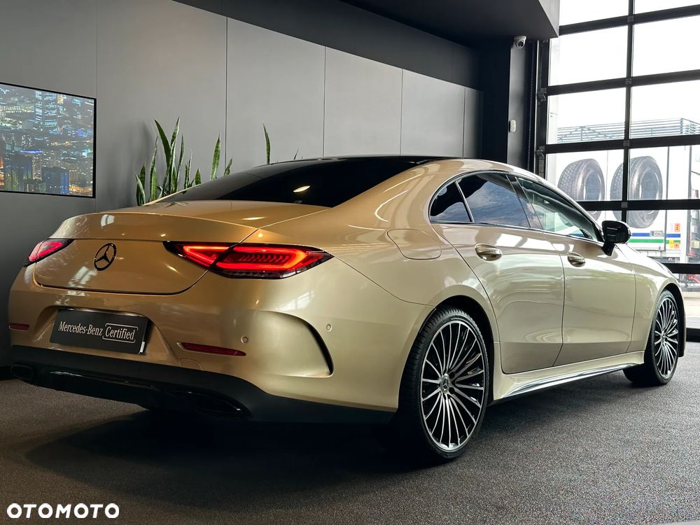 Mercedes-Benz CLS 300 d 4-Matic AMG - 5