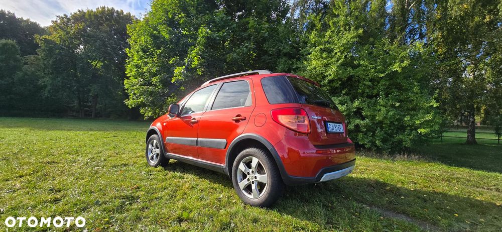 Suzuki SX4 1.6 Premium 4WD - 13