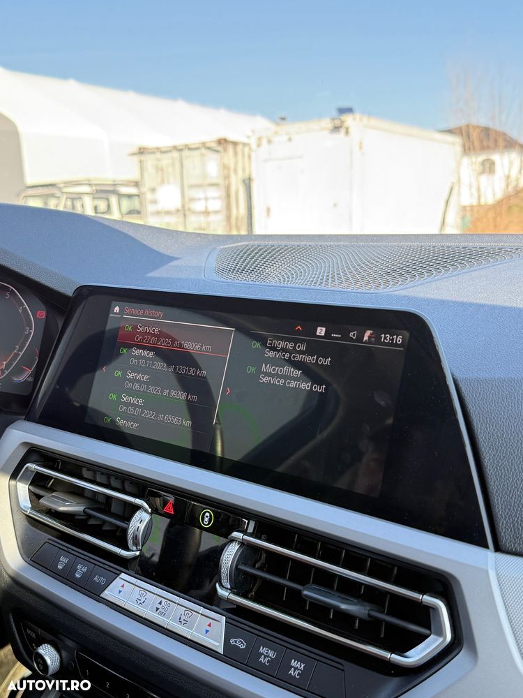 BMW Seria 3 320i Aut. - 18