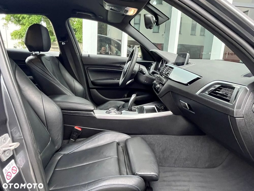 BMW Seria 1 120d Edition M Sport Shadow - 22