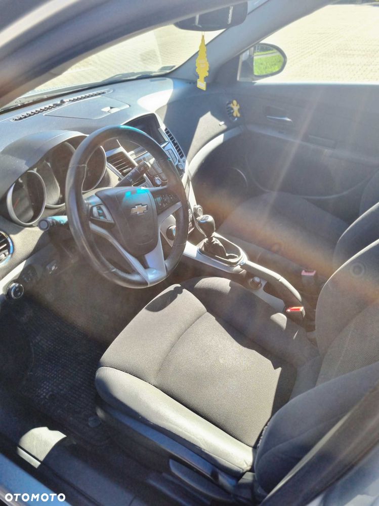 Chevrolet Cruze - 5