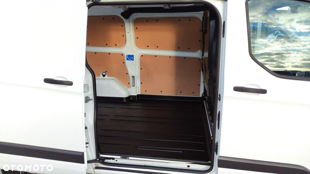 Ford Transit Custom - 7