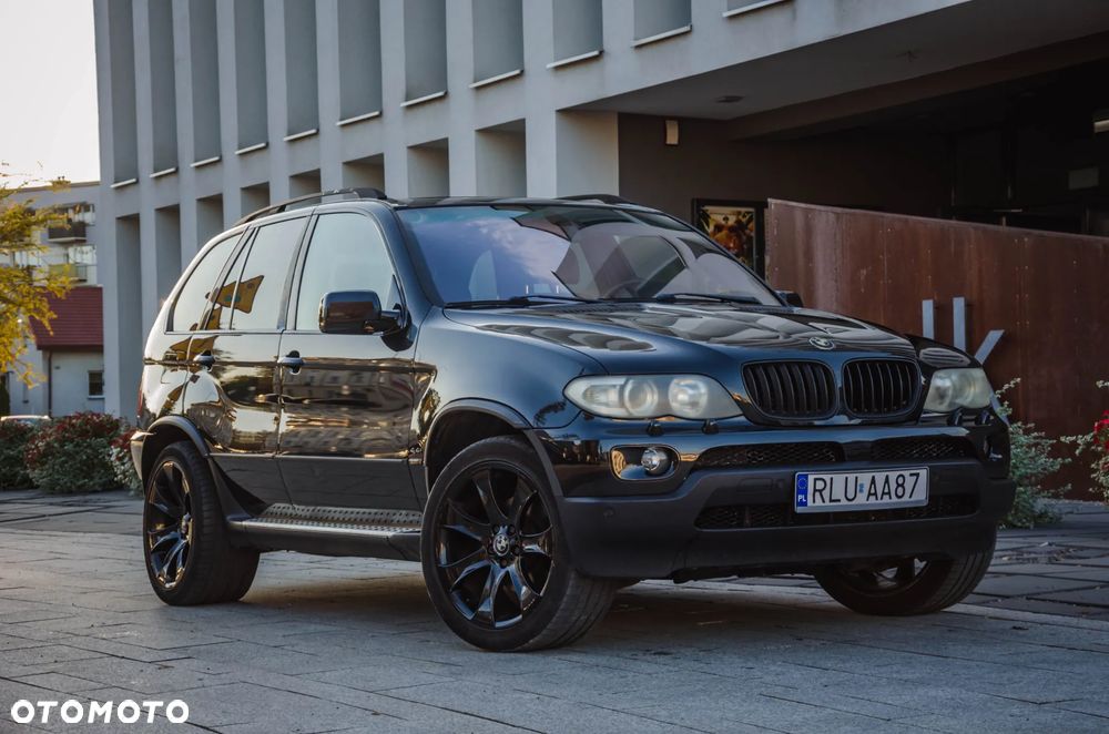BMW X5 4.4i - 22