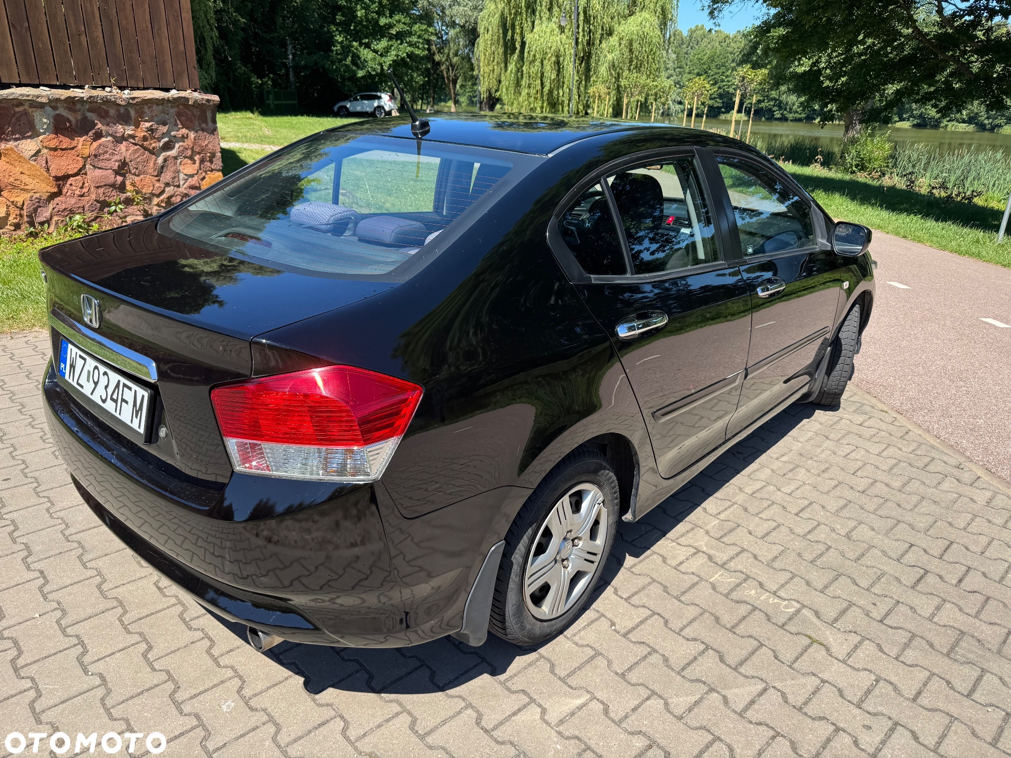 Honda City 1.4 Comfort - 26