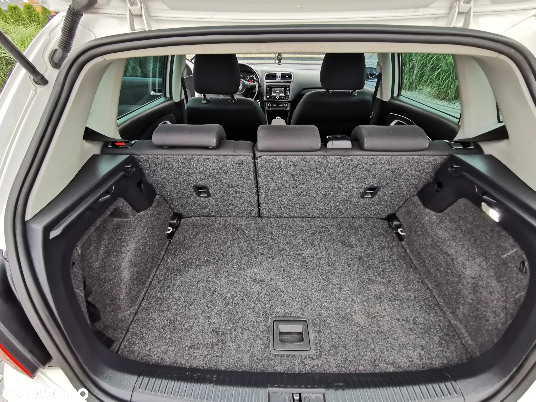 Volkswagen Polo 1.6 TDI DPF Highline - 10