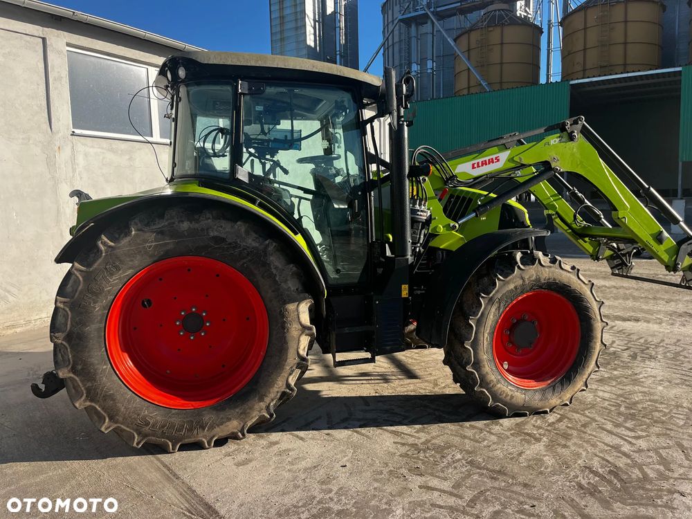 Claas ARION 420 - 11