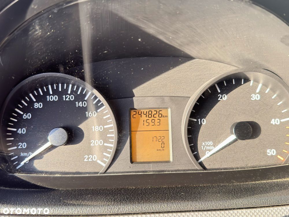 Mercedes-Benz Vito 639.705 - 11