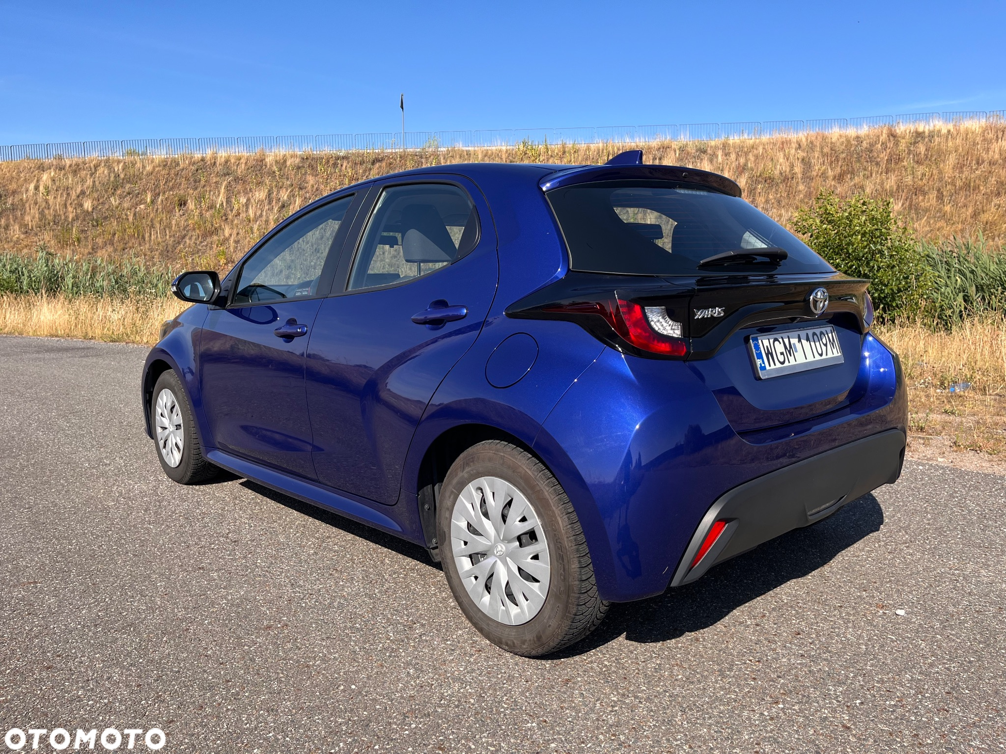Toyota Yaris 1.5 Comfort - 11