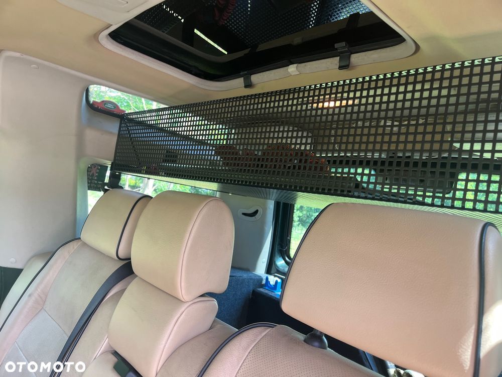 Land Rover Discovery V8 HSE - 11