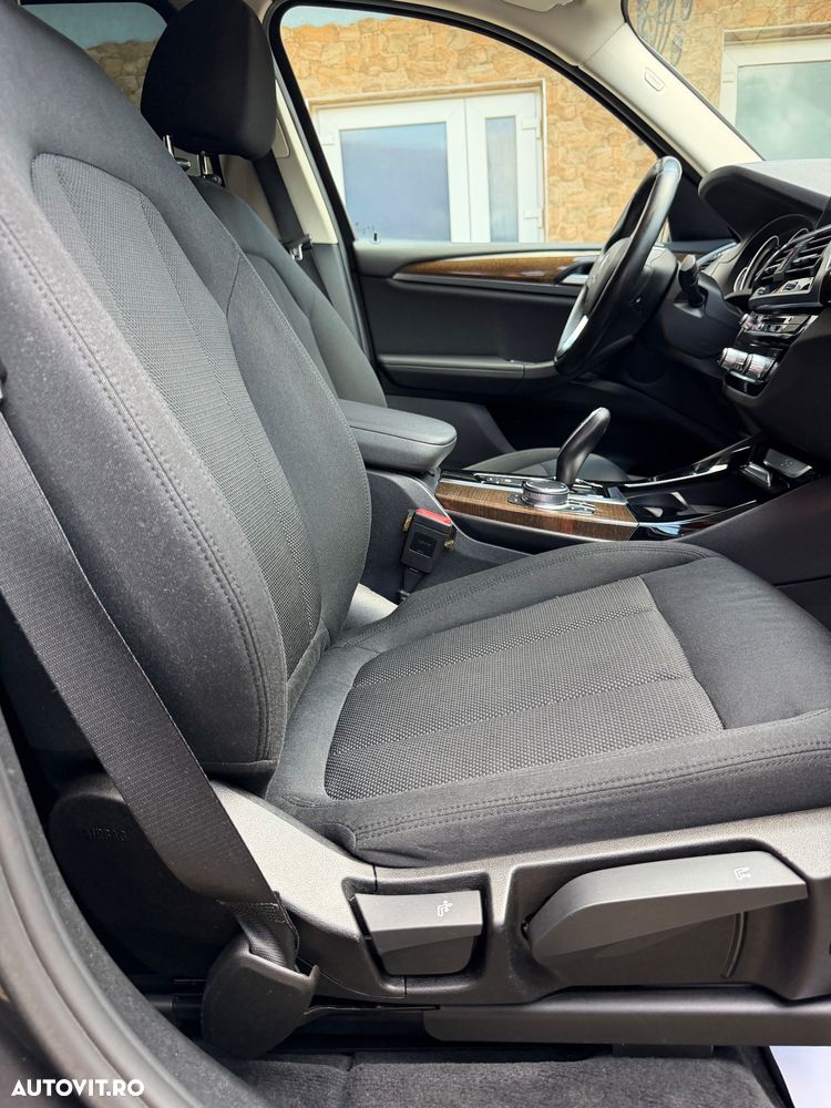 BMW X3 xDrive20d AT Advantage - 16