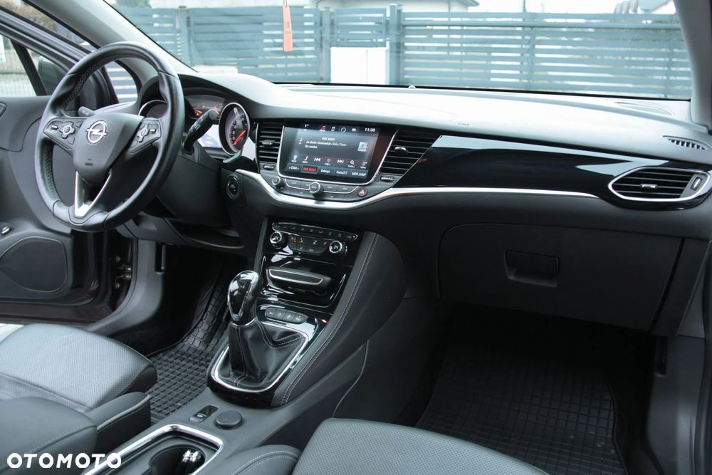 Opel Astra 1.6 CDTI Dynamic S&S - 29