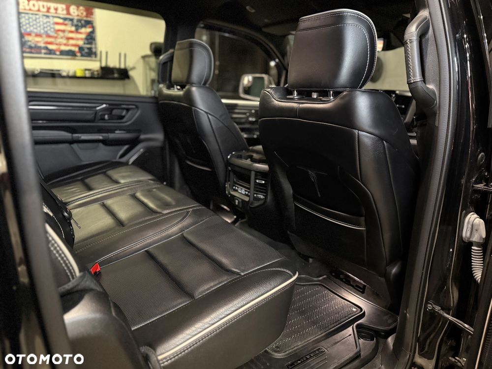 Dodge RAM 5.7 4x4 - 27