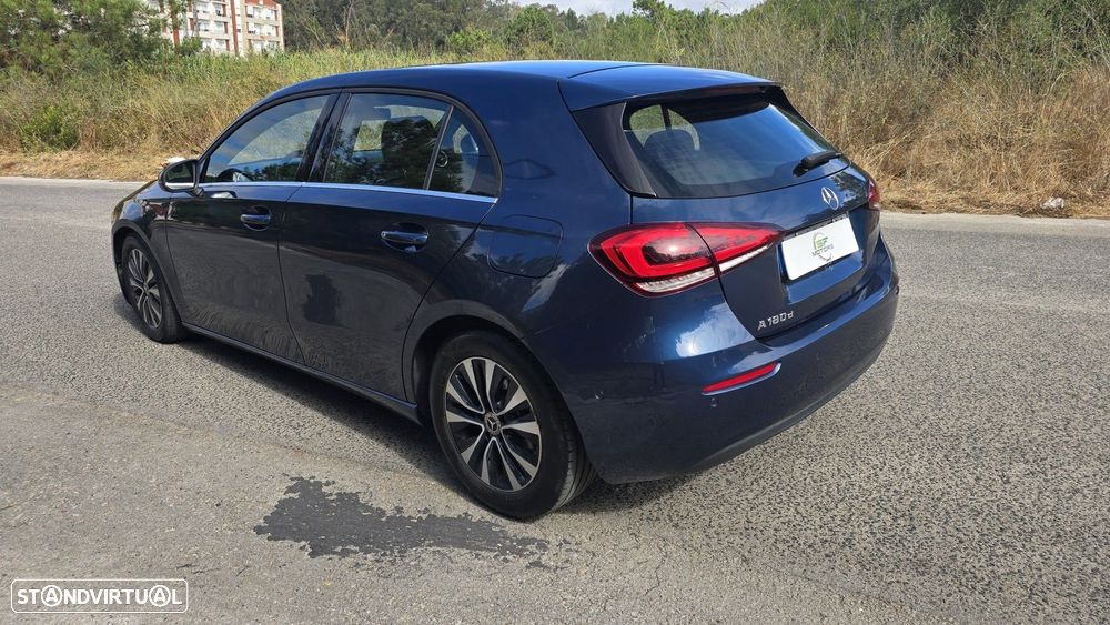 Mercedes-Benz A 180 d 7G-DCT Progressive - 6