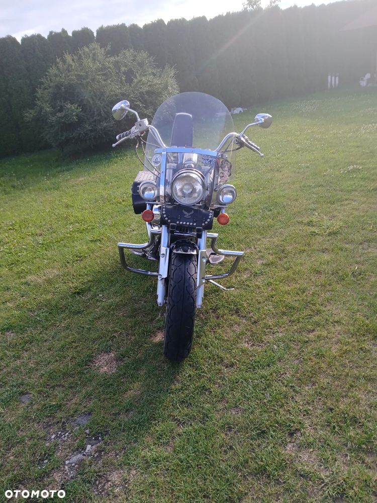 Suzuki Marauder