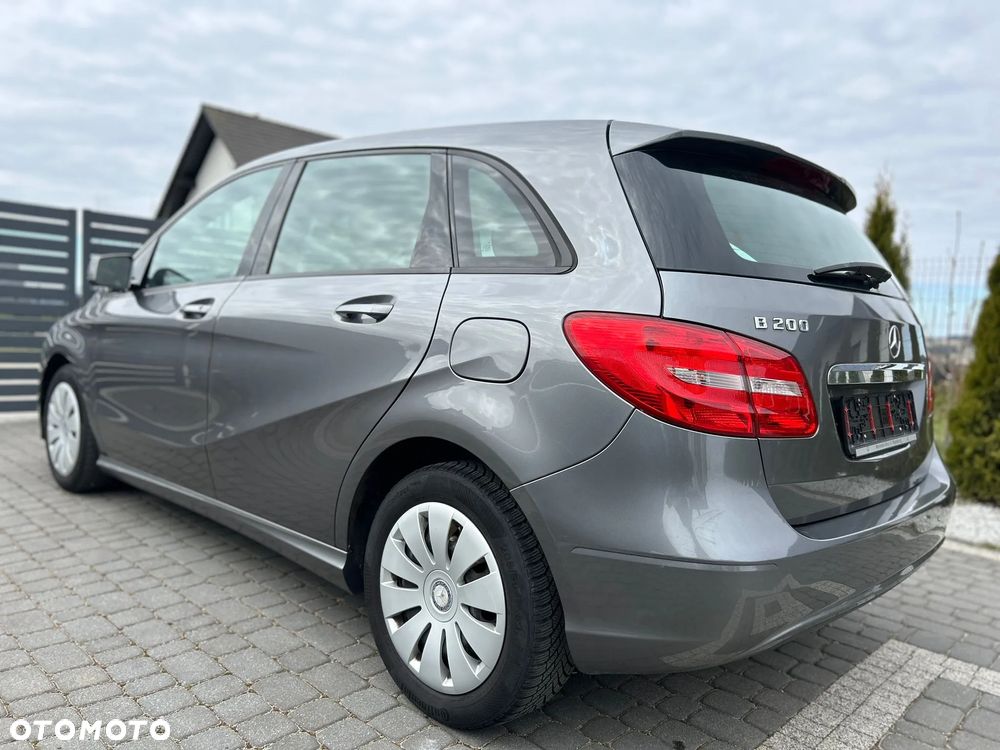 Mercedes-Benz Klasa B 200 CDI - 17