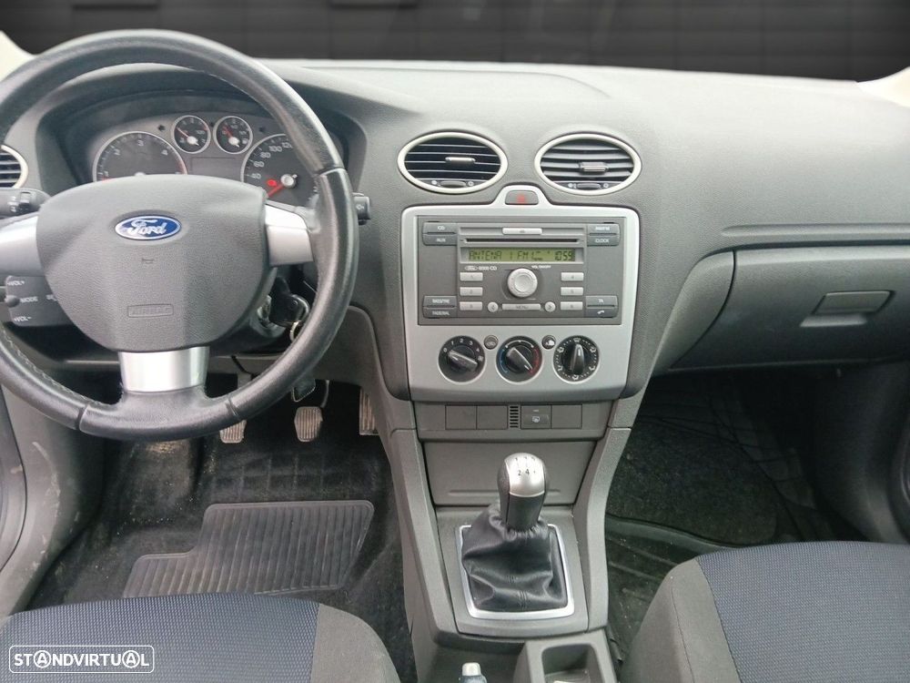 Ford Focus SW 1.6 TDCi Sport - 16