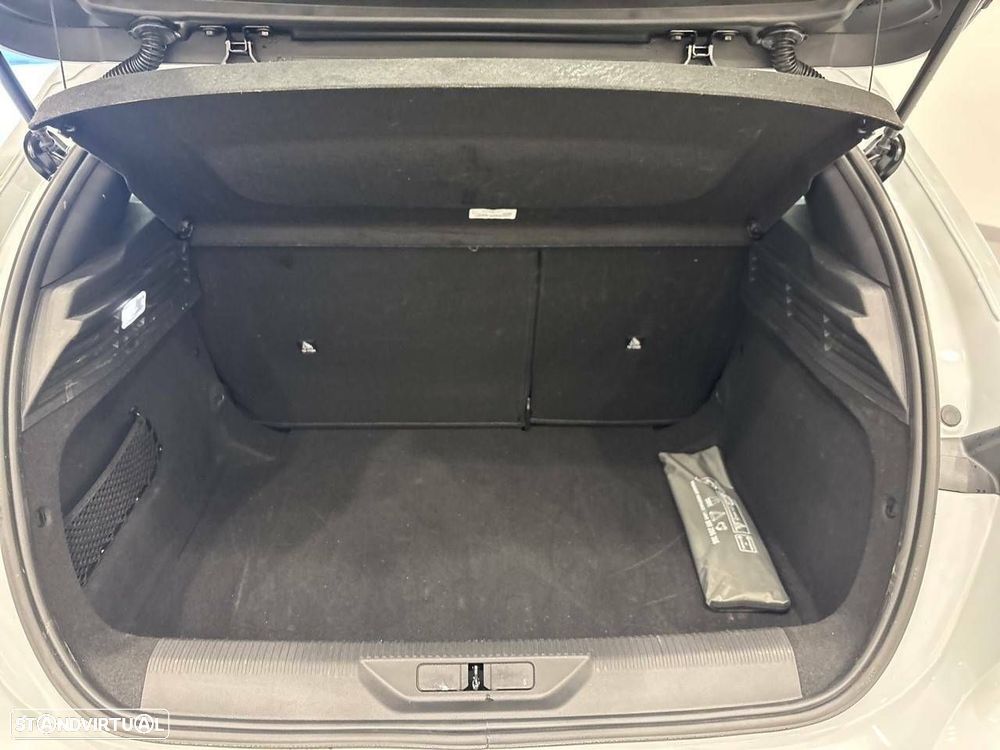 Peugeot 308 1.2 Hybrid Style e-DCS6 - 5