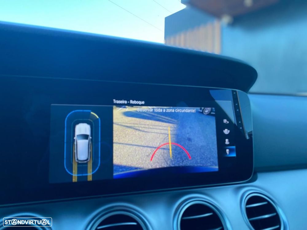 Mercedes-Benz E 300 de 9G-TRONIC - 22