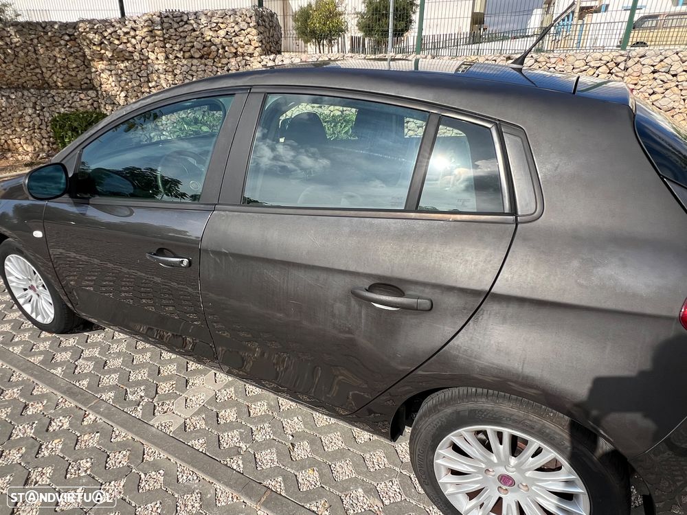 Fiat Bravo 1.4 16V Dynamic - 31