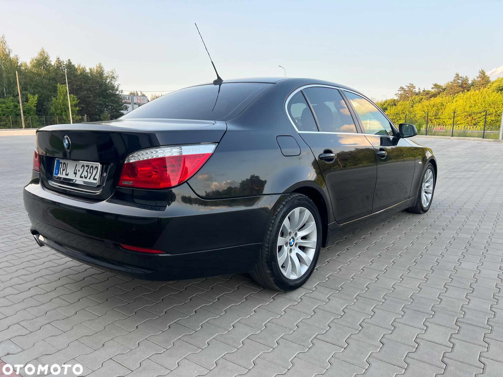 BMW Seria 5 520d Edition Lifestyle - 12