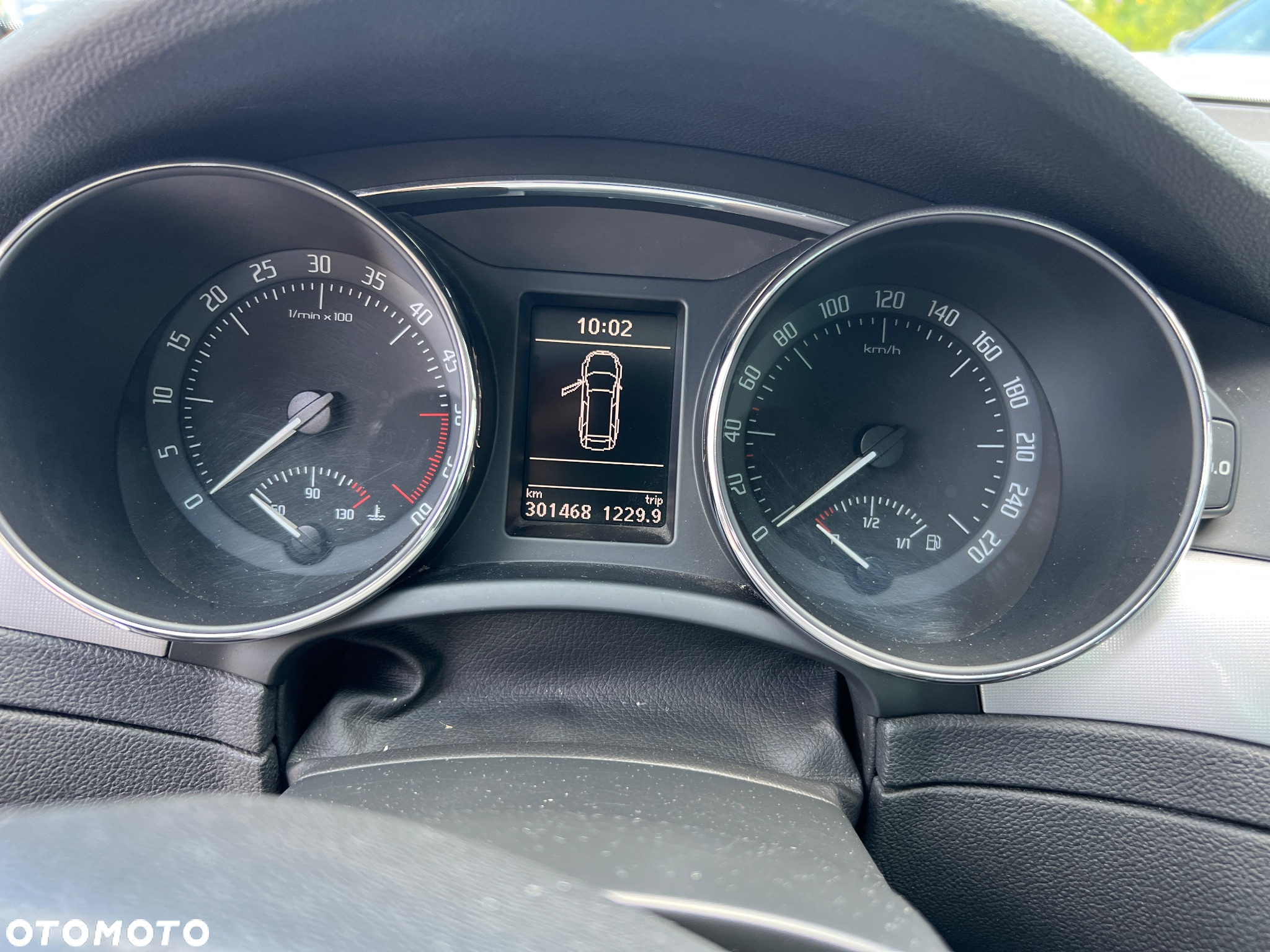 Skoda Superb 2.0 TDI 4x4 DSG Exclusive - 29