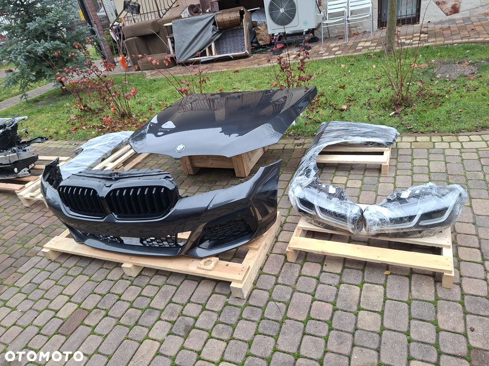 Kompletny przód w kolor BMW 5 Serii g30/g31 lci Mpakiet kolor A90 sophistograu: maska zderzak lampy full led błotniki pas przedni z chłodnicami