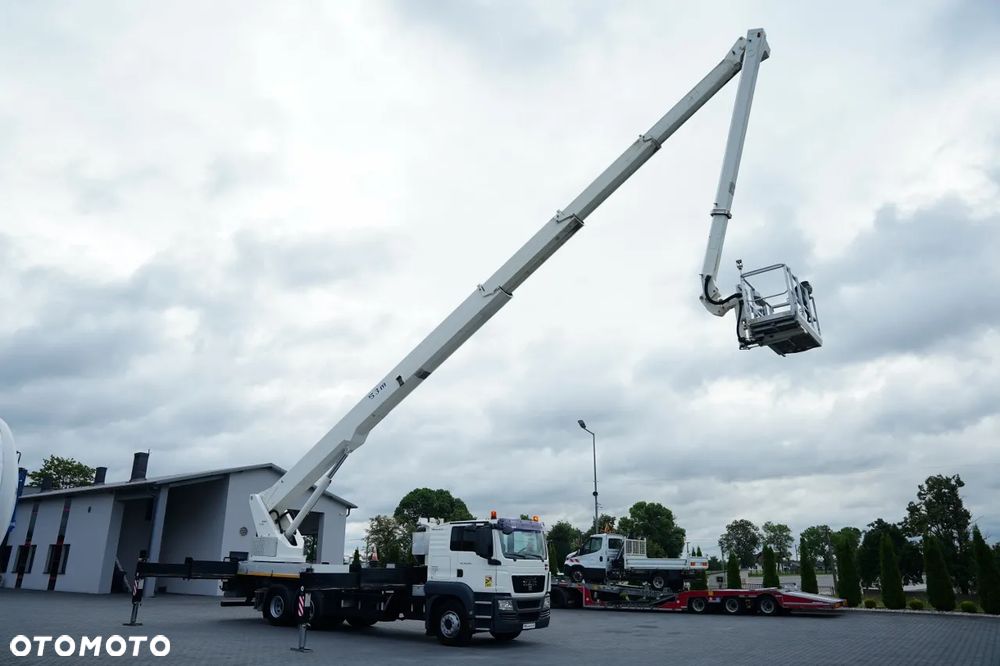 MAN TGS 26.400 /  PODNOŚNIK KOSZOWY / 6x4 / PALFINGER WT 530  / WYSOKOŚĆ ROBOCZA 53 M /  / UDŹWIG 600 KG-  5 OSÓB  / MANUAL - 9