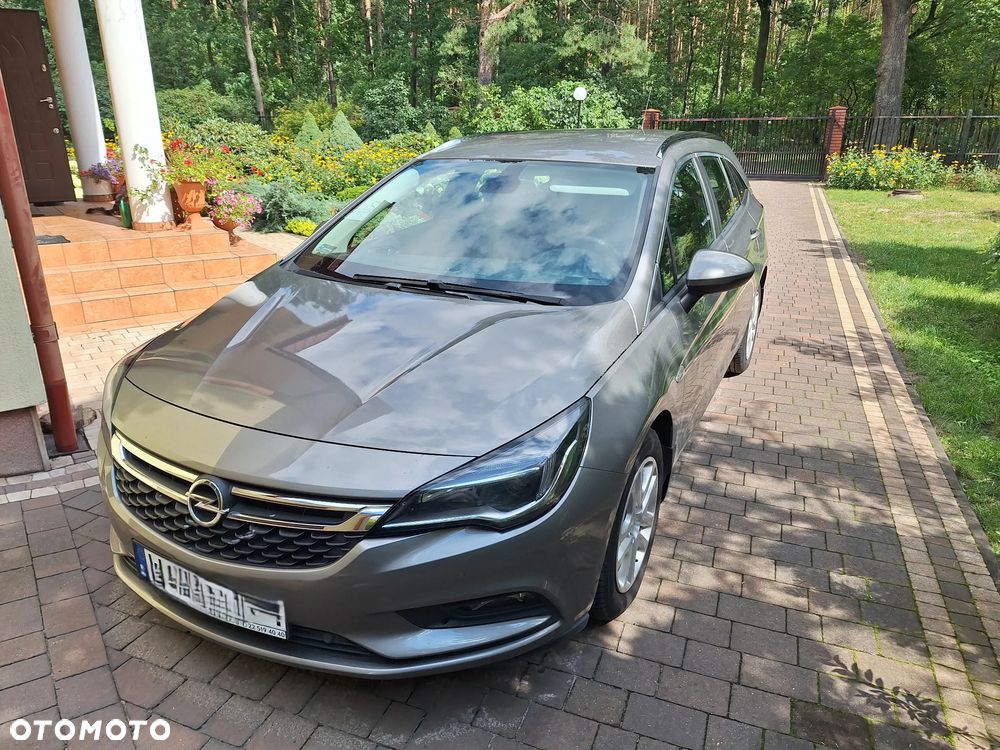 Opel Astra - 1