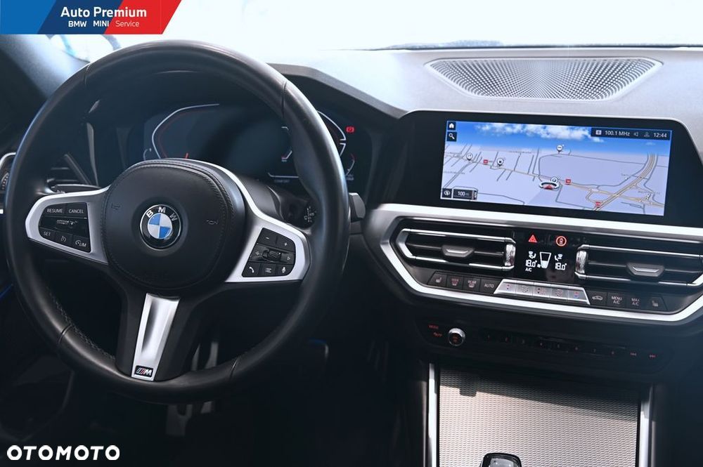 BMW Seria 3 318i - 13
