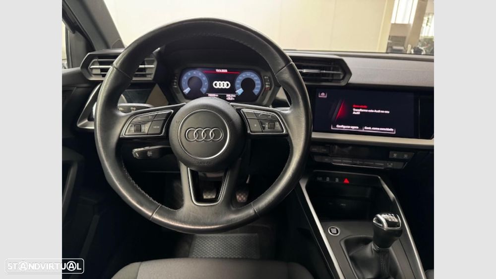 Audi A3 Sportback 30 TFSI Advanced - 11