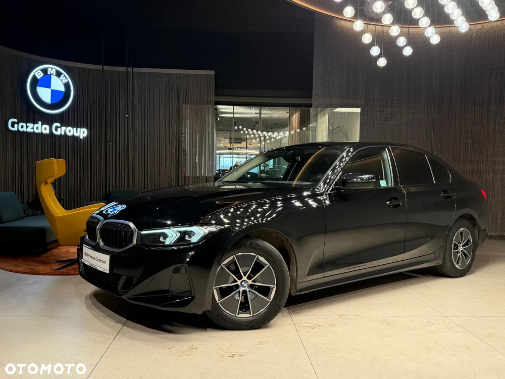 BMW Seria 3 318i - 1