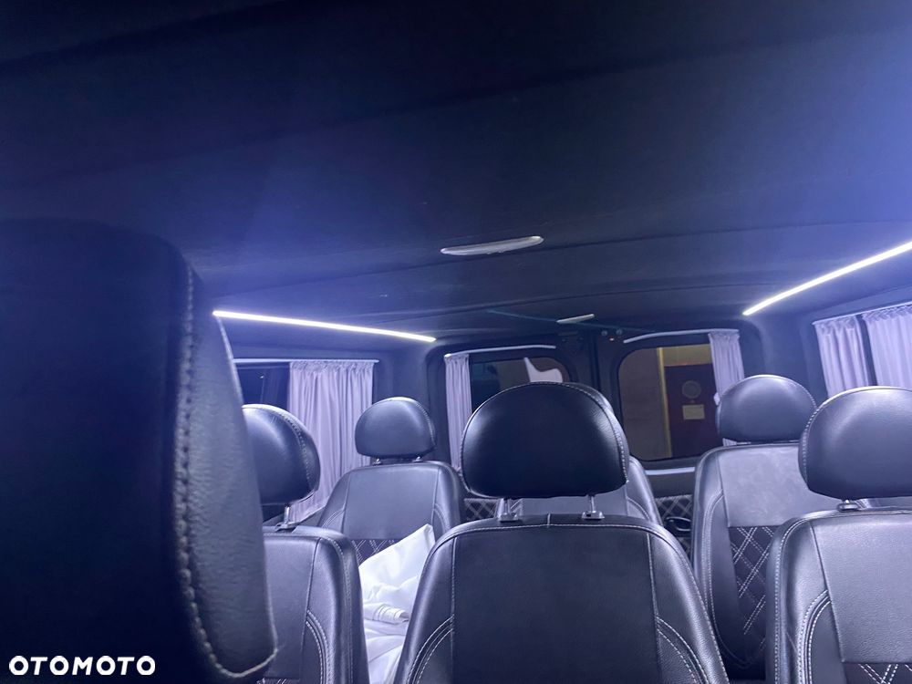 Opel Vivaro - 25