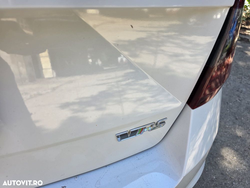 Skoda Octavia 2.0 TDI DSG 4X4 RS - 3