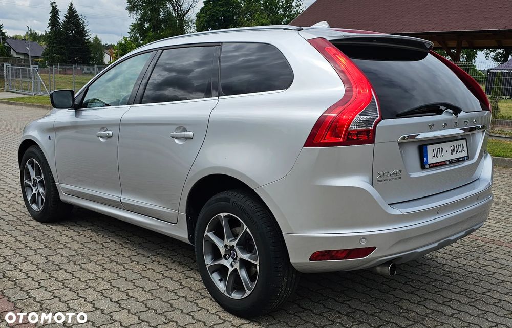 Volvo XC 60 D3 Drive-E Ocean Race - 8