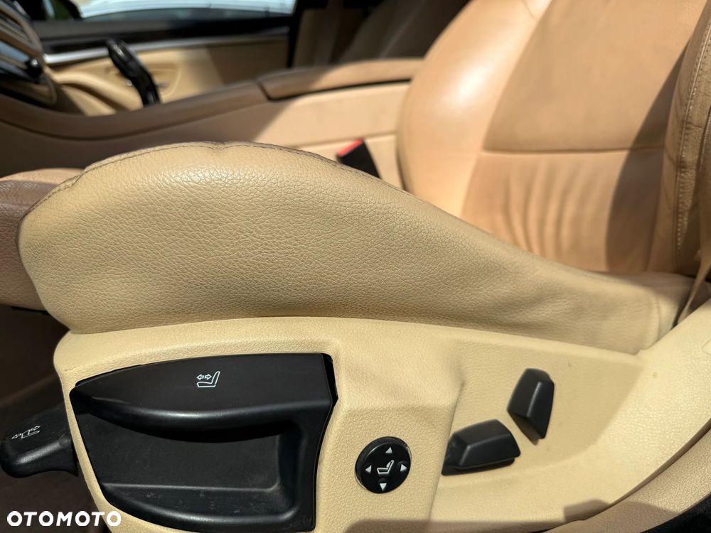 BMW Seria 5 - 12
