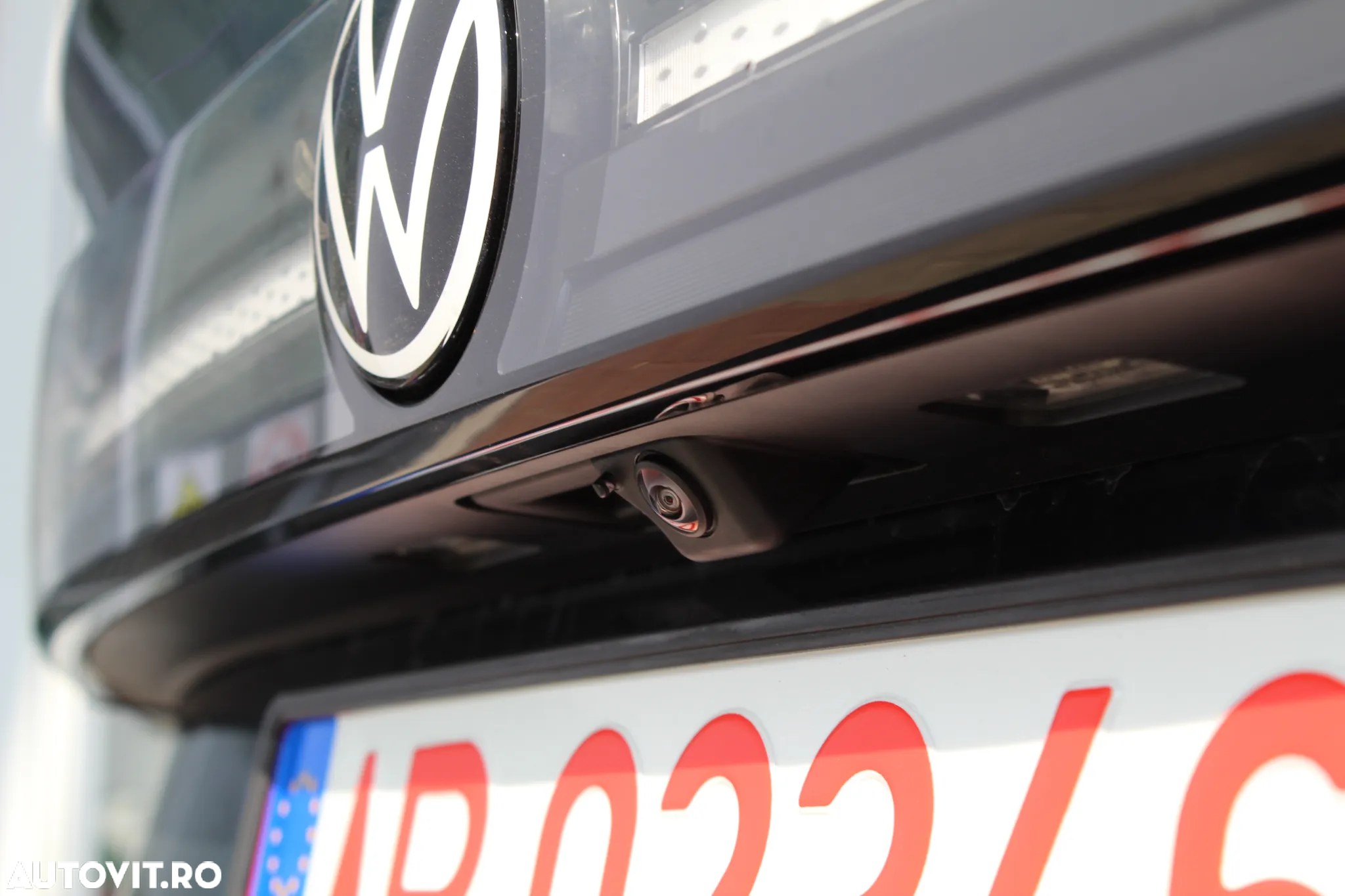 Volkswagen ID.7 77 kWh Pro - 17