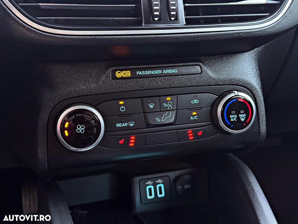 Ford Focus 1.5 EcoBlue Start-Stopp-System Aut. COOL&CONNECT - 12
