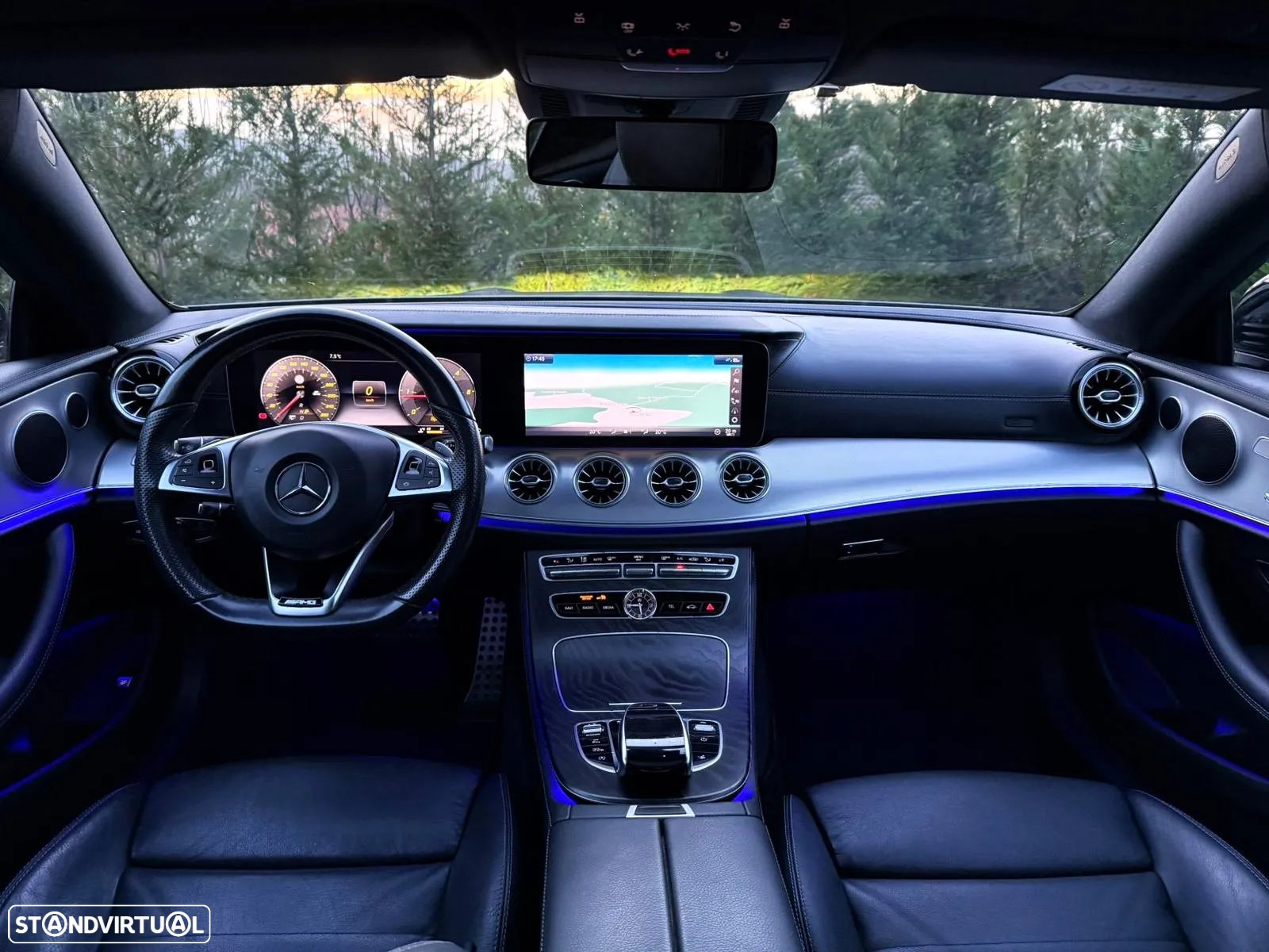 Mercedes-Benz E 220 d Coupe 9G-TRONIC AMG Line - 13