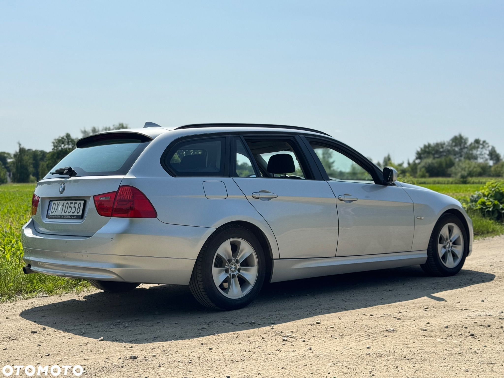 BMW Seria 3 318d - 4