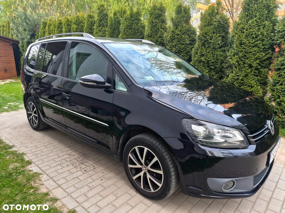 Volkswagen Touran 1.4 TSI STYLE - 25