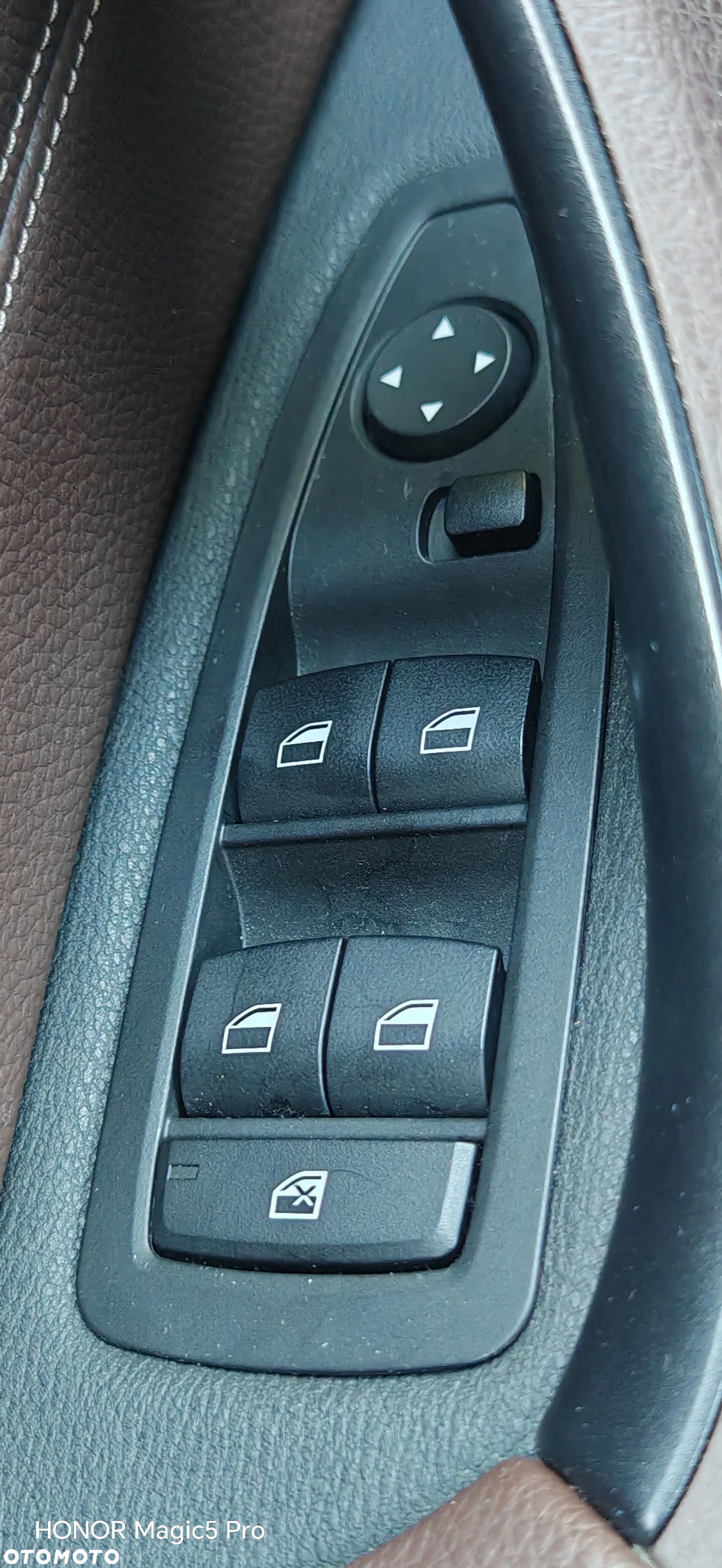 BMW X1 sDrive18i - 25