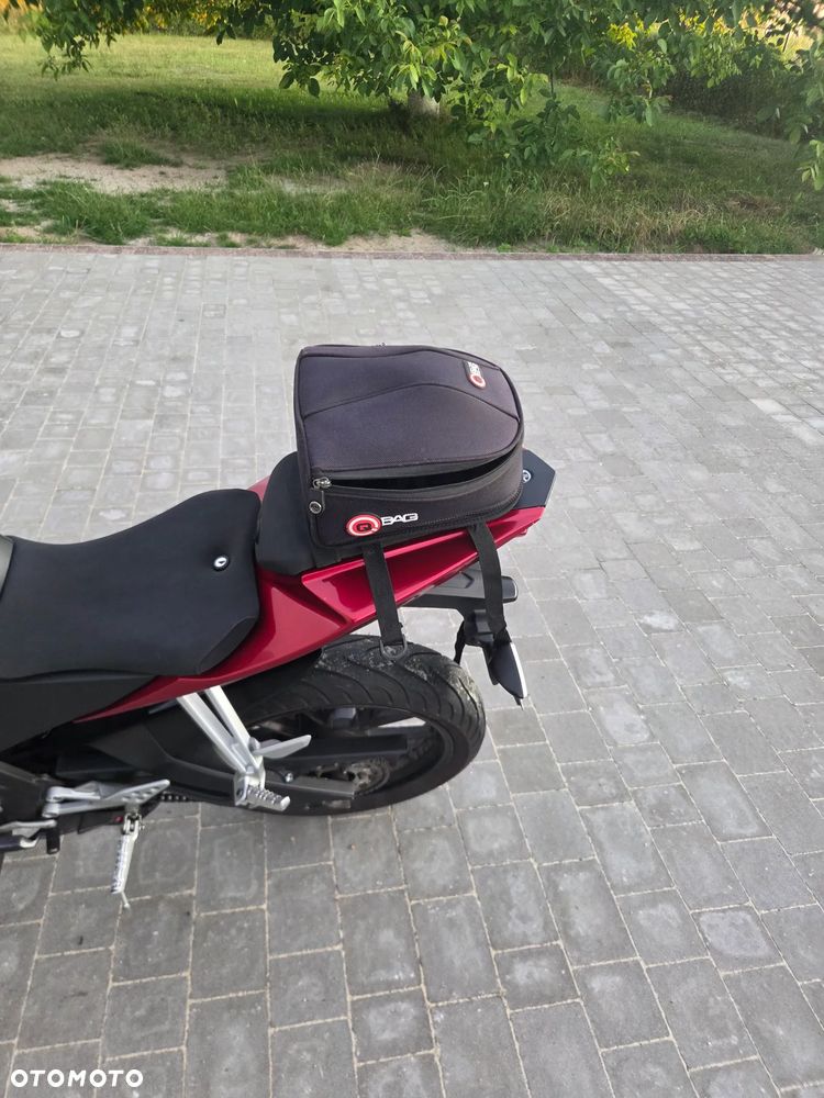 Yamaha YZF - 7