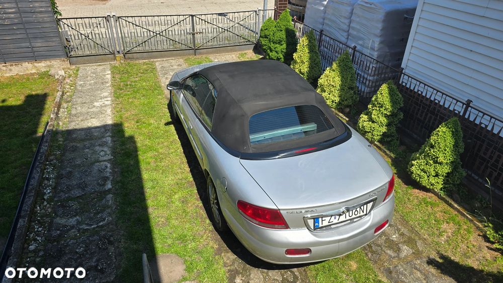 Chrysler Sebring - 9