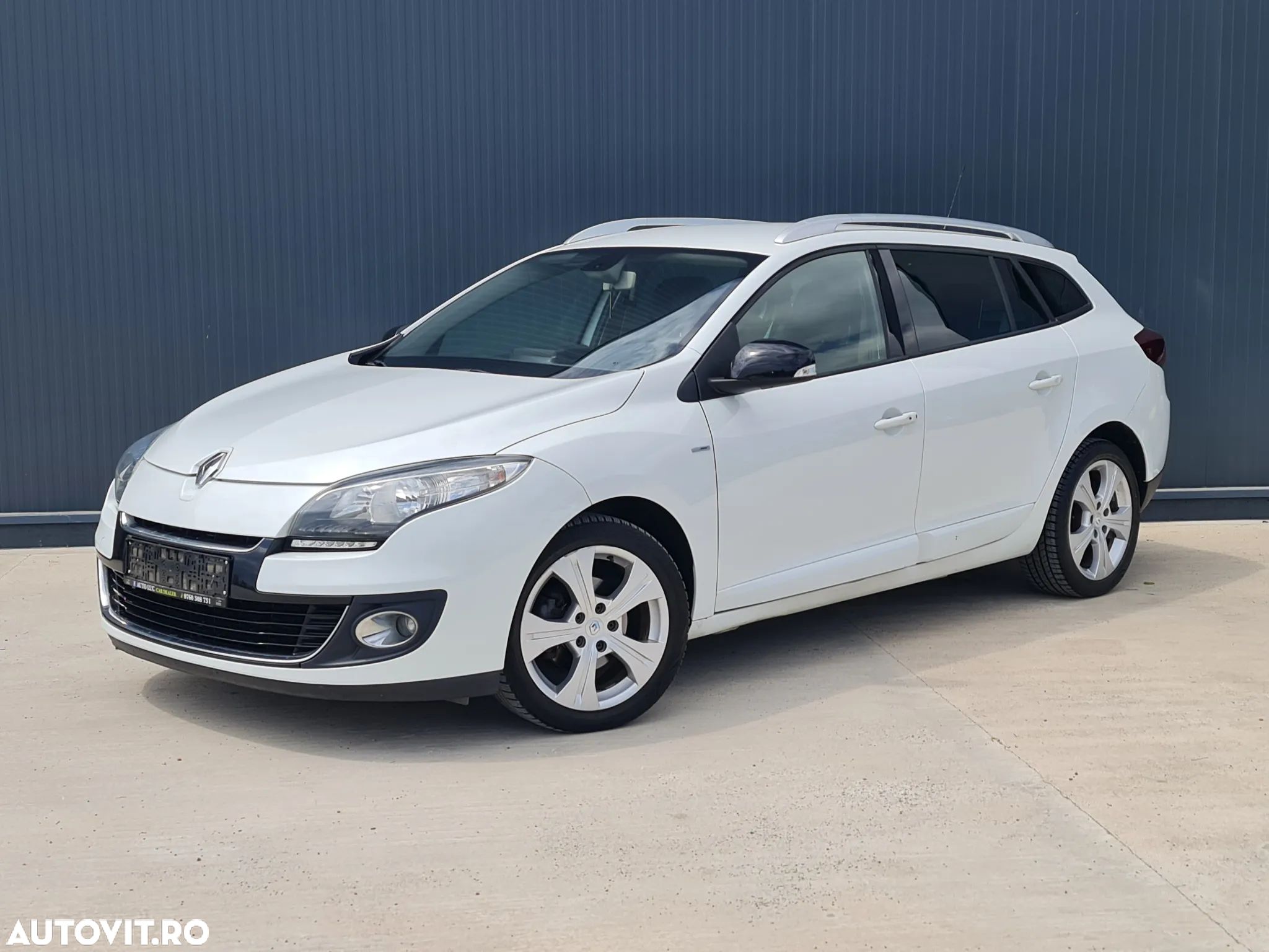 Renault Megane ENERGY dCi 110 Start & Stop Bose Edition - 1