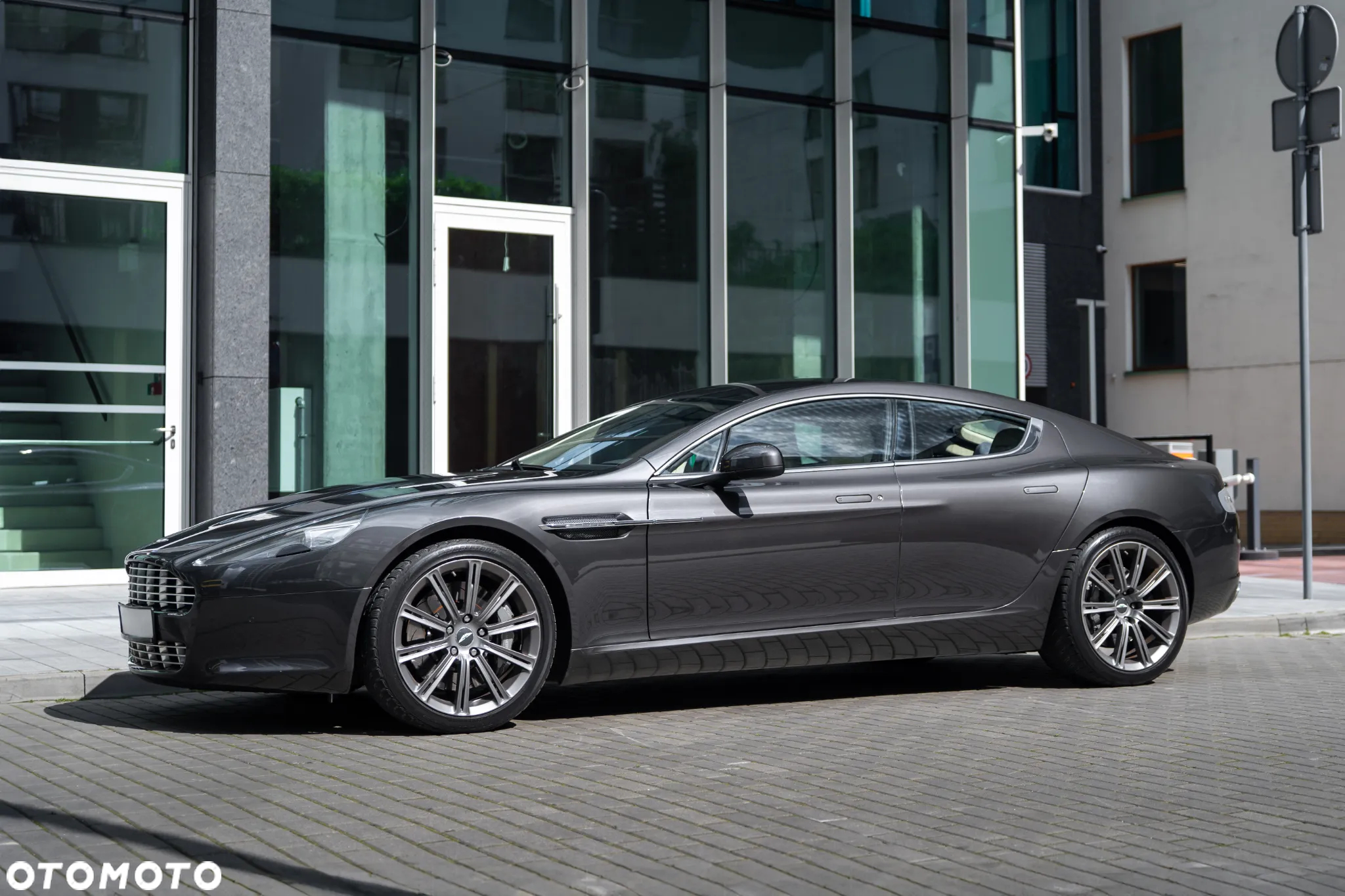 Aston Martin Rapide Touchtronic II - 6
