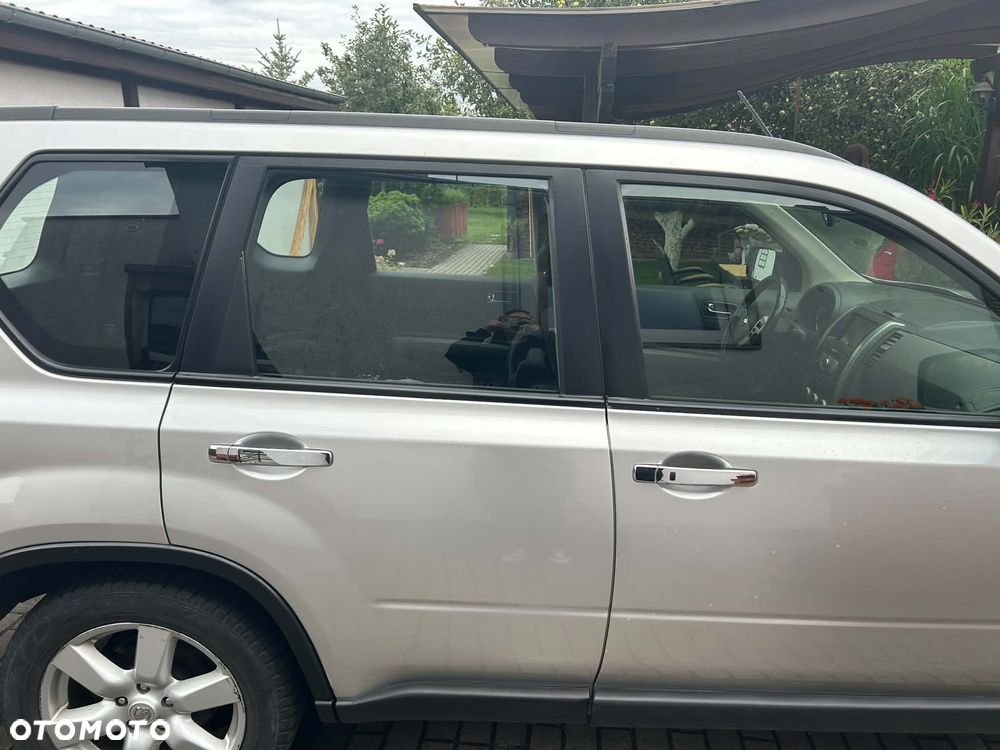 Nissan X-Trail - 10