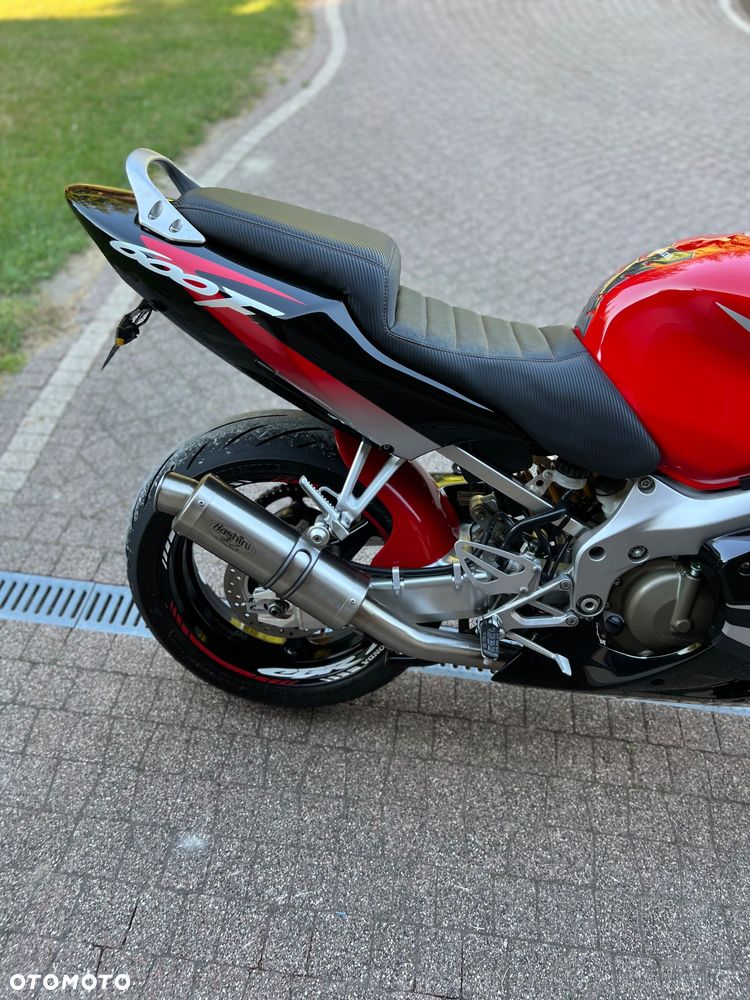 Honda CBR - 29