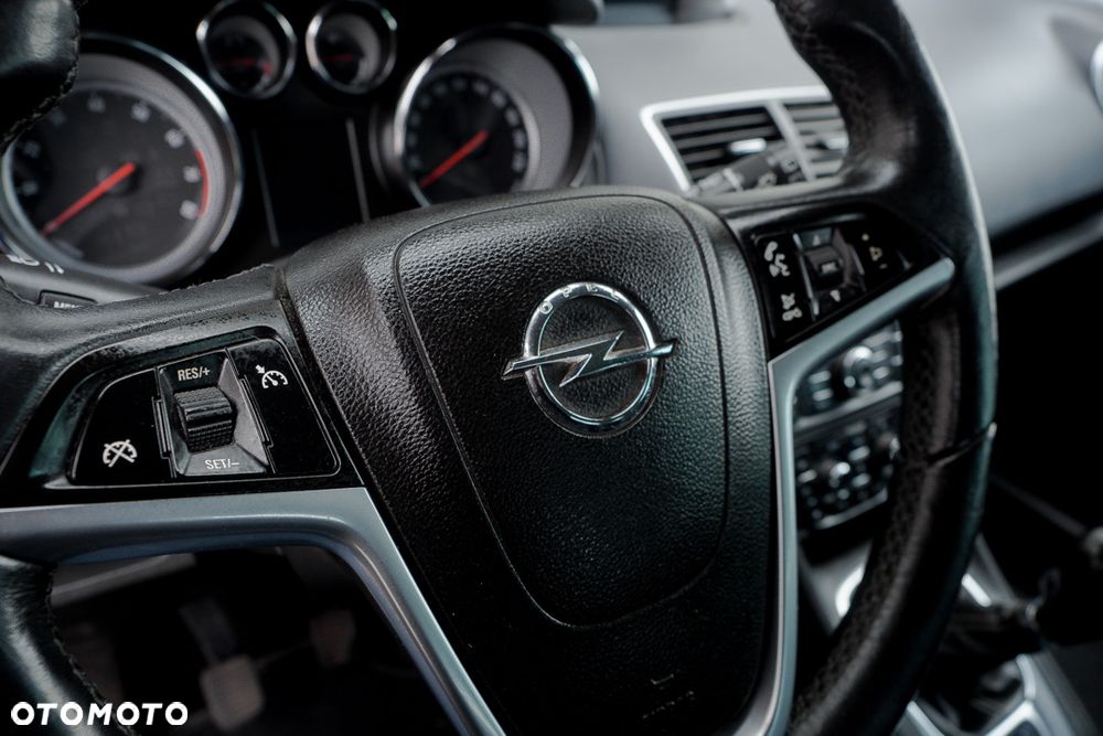 Opel Meriva 1.4 Innovation - 17