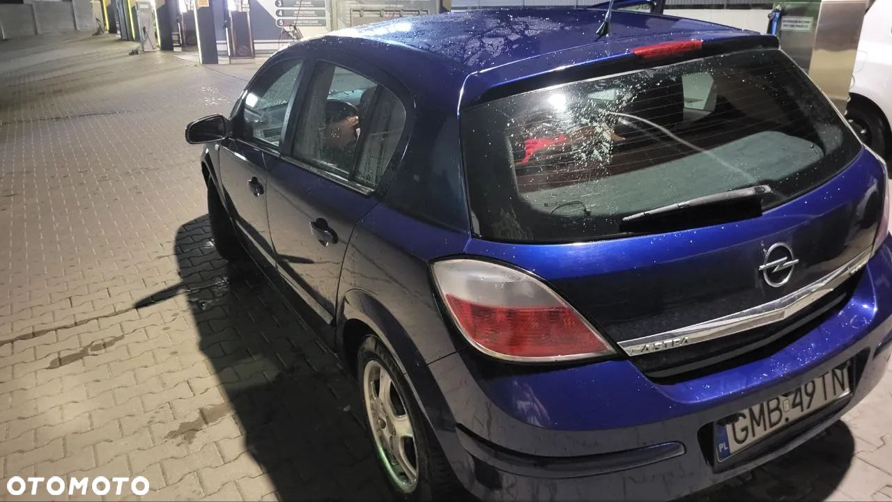 Opel Astra - 1