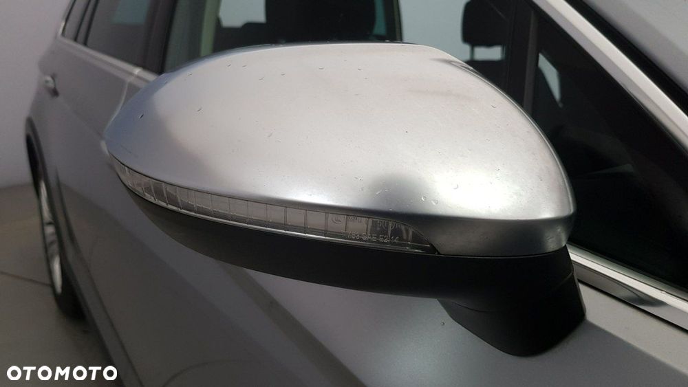 Volkswagen Passat Alltrack - 16